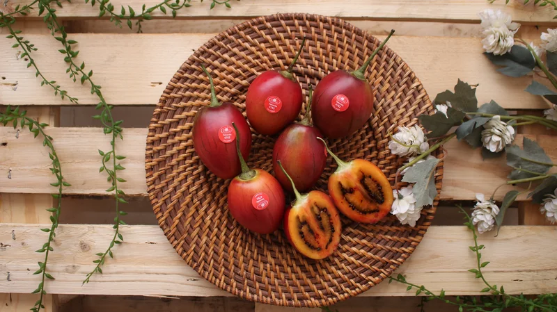 Tamarillo